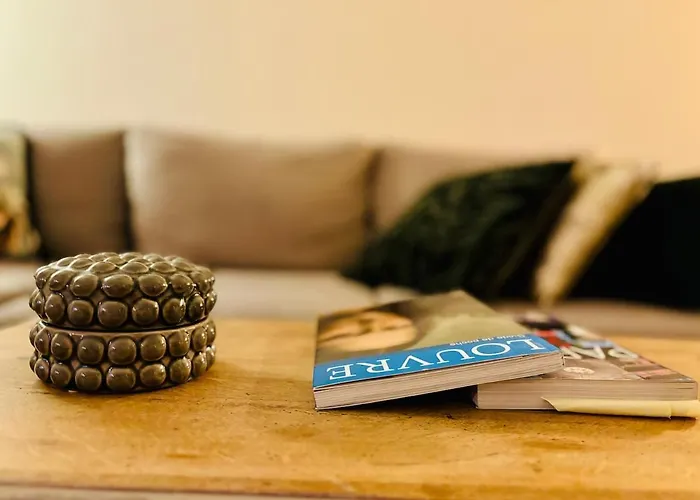 Apartment L'ecrin Du 12- Elegant Sur Jardin Avec Parking